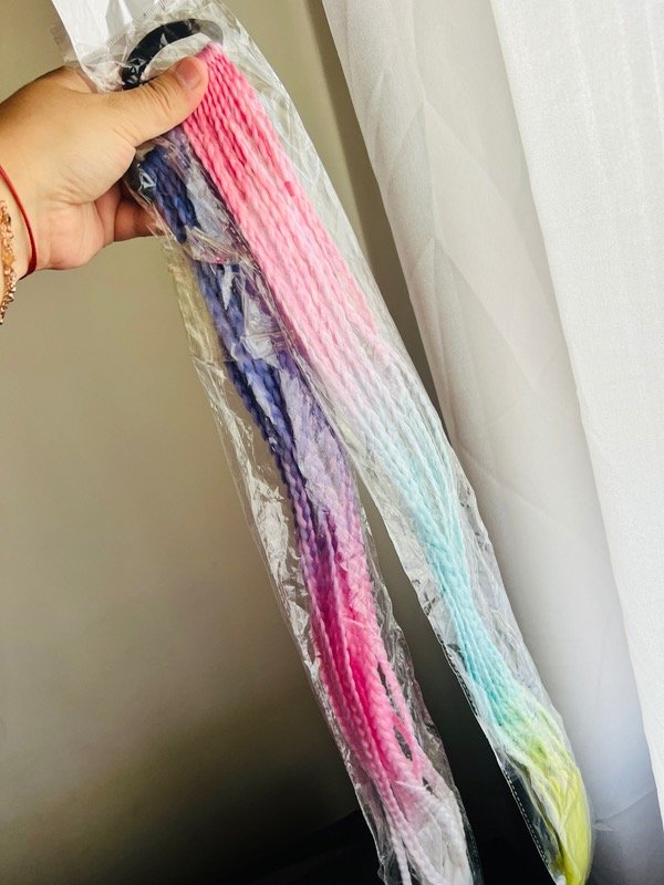 Producto - Colitas con trenzas de colores