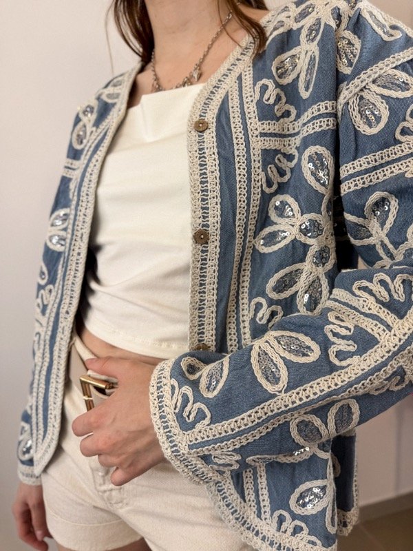 Producto - Chaqueta Yelena