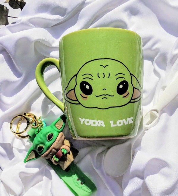 Producto - TAZA Y LLAVERO DE YODA LOVE