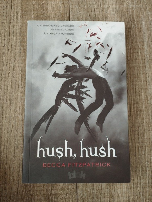 Producto - Hush Hush - Becca FitzPatrick