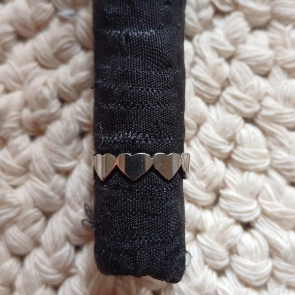 Producto - Anillo midi corazones