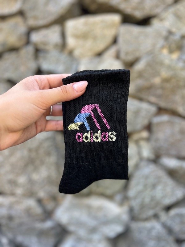 Producto - Adidas toalla 3/4 logo colores