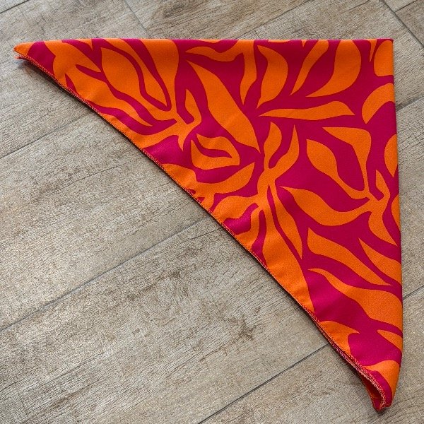 Producto - Pañuelo naranja y fucsia
