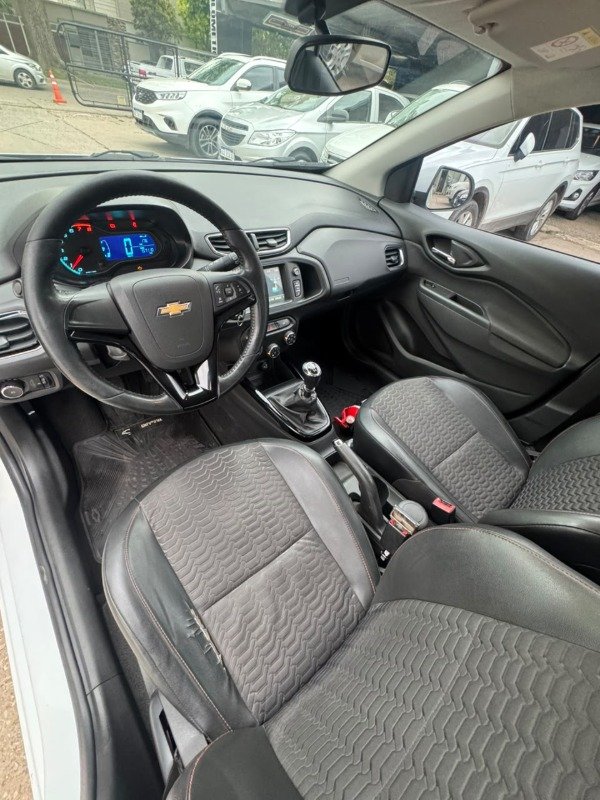 Producto - Chevrolet Onix 1.4 LTZ MT 2017 - 10
