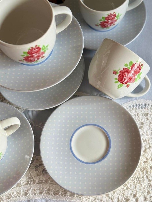 Producto - Taza y plato de té Roberta Allen - 0