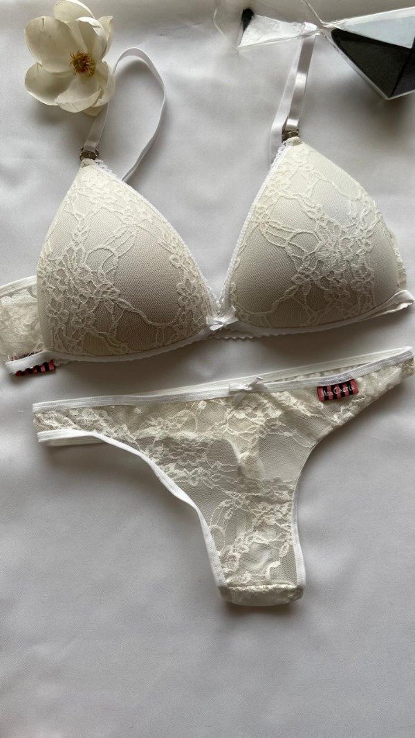 Producto - Conjunto Triangulo Encaje