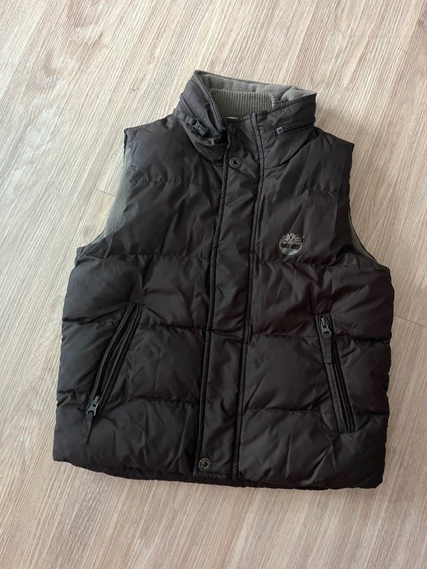 Producto - Chaleco Timberland polar 8 años con capucha