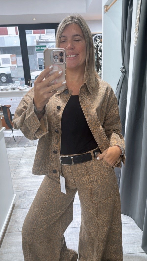 Producto - Campera Delhi Leo StMarie