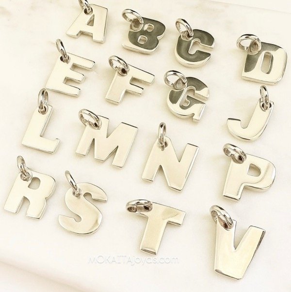 Producto - Dije inicial Plata 925 maciza