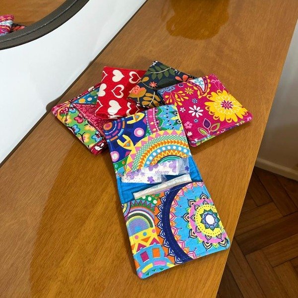 Producto - PORTA TOALLITAS FEMENINAS