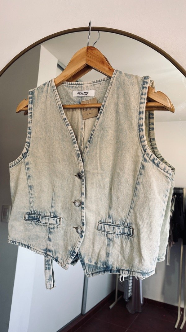 Producto - Chaleco de jeans