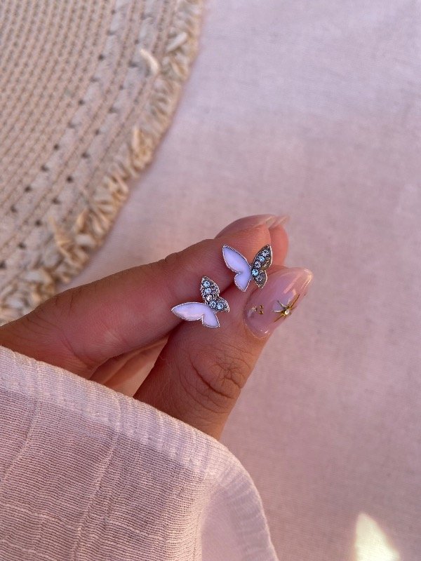 Producto - Pasantes Mariposa blanca y strass A.Q