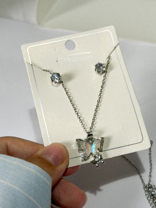 Producto - Conjunto collar doble mariposa + aros-acero quirúrgico