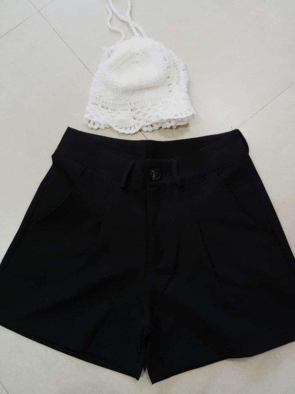 Producto - Short sastrero negro