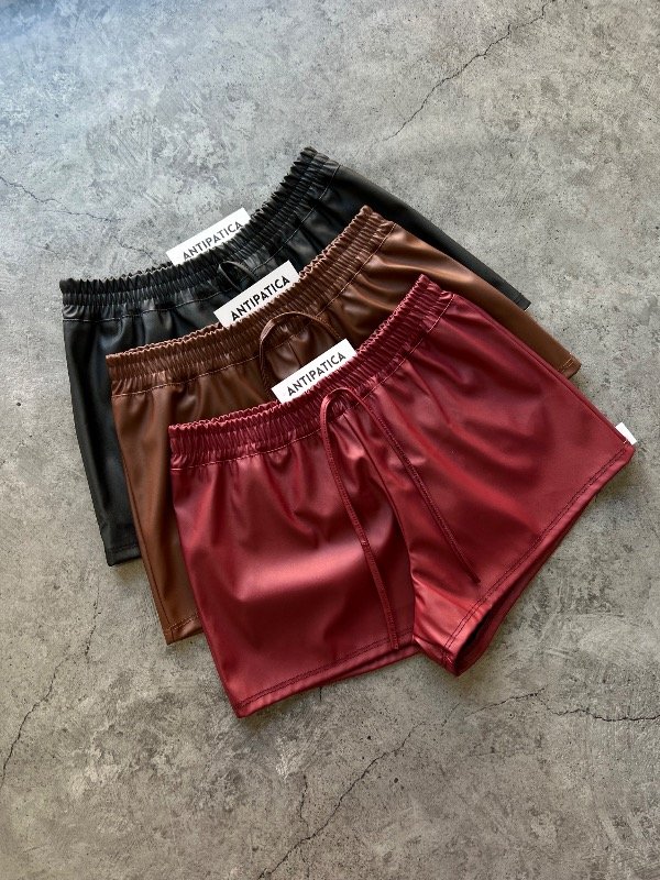 Producto - Short elástico cuerina