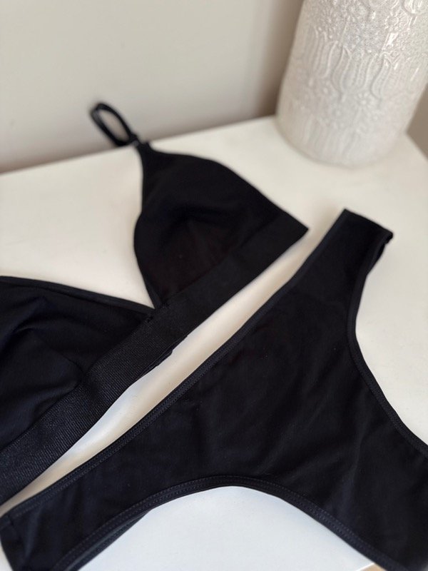 Producto - Conjunto infaltable algodón negro (Less fija) - 1