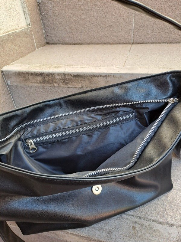 Producto - Cartera Solapa negra - PREVENTA - 2