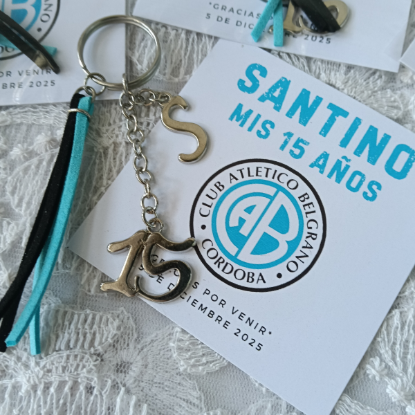 Producto - LLavero Futbol, mas tarjeta personalizada
