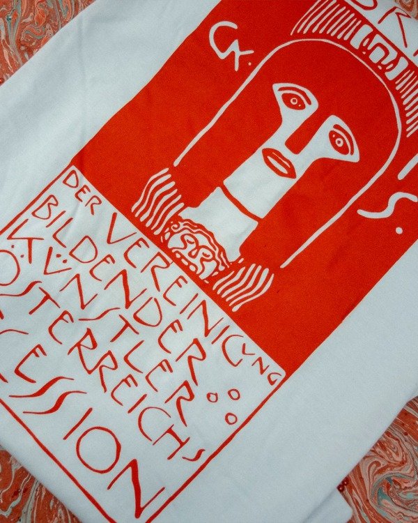 Producto - Remera Klimt y Schiele