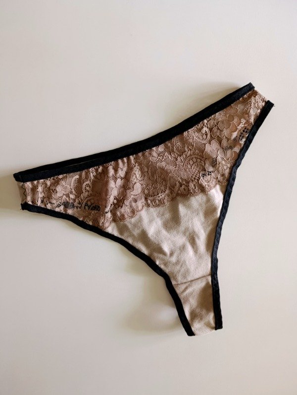 Producto - Less Dior algodón