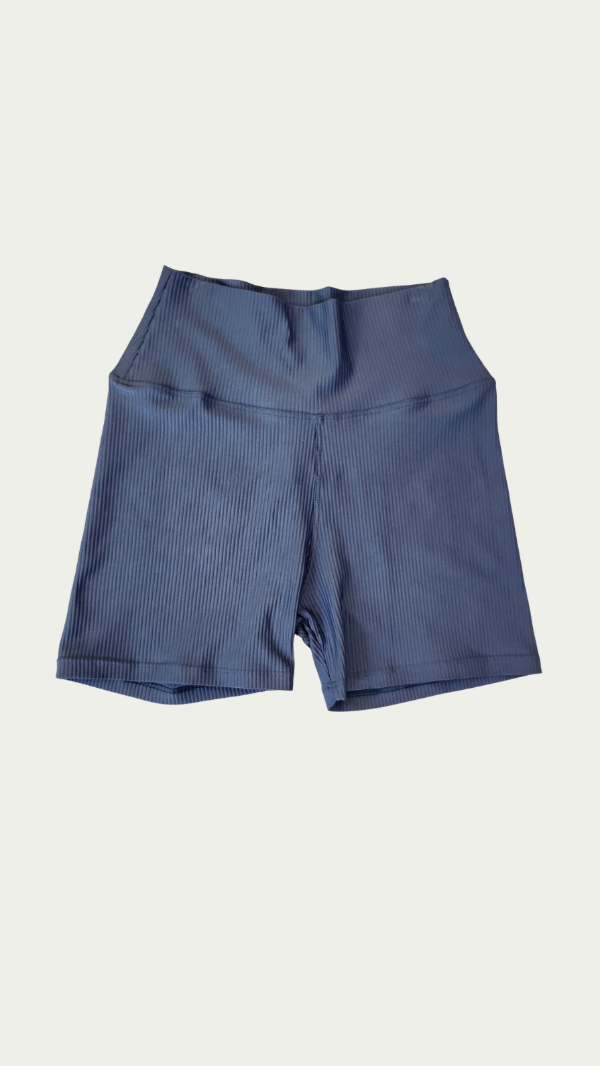 Producto - Calza celeste deportiva