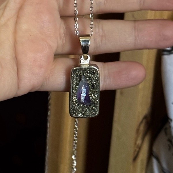 Producto - Dije Amatista Pirita