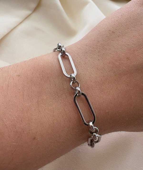 Producto - Pulsera Pili 18 a 23cm - Acero quirurgico