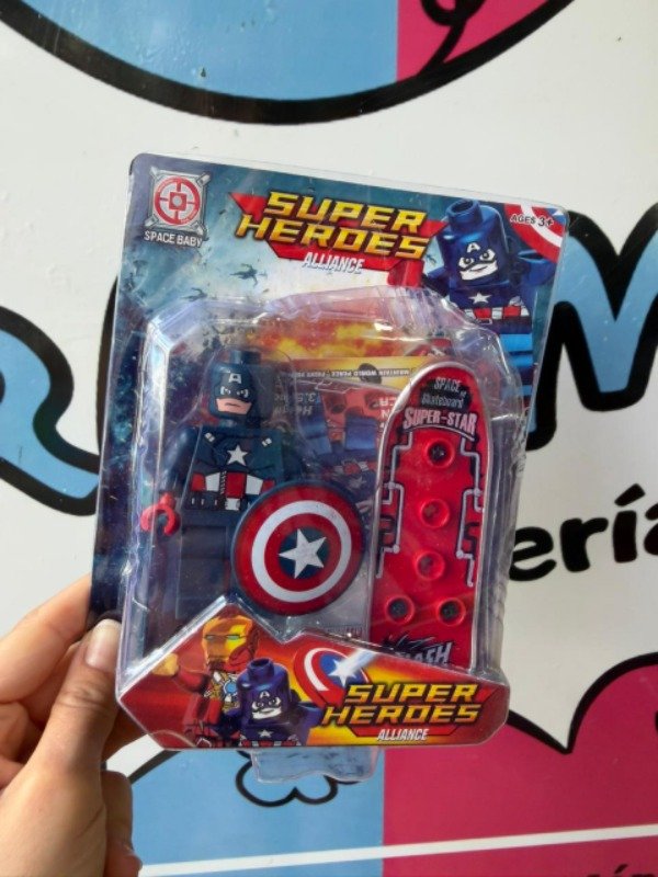 Producto - Superheroes X1 Capitán América