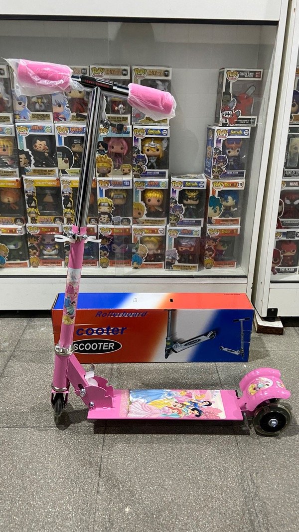 Producto - Monopatin Scooter Princesas de Disney (rueda con luces)