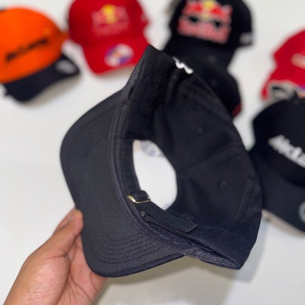 Red Bull l macharen l porsche l fox — imagen 6