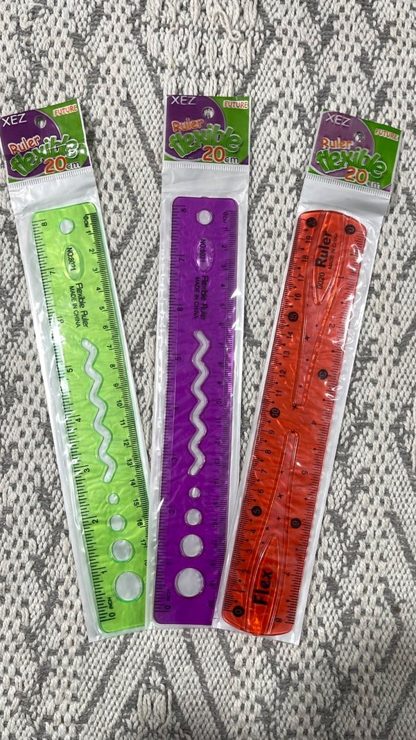 Producto - Regla flexible 20cm