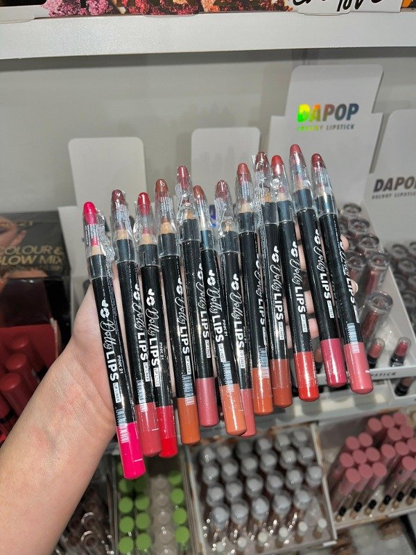 Producto - Lip líder Dolly Pink 21 con sacapuntas