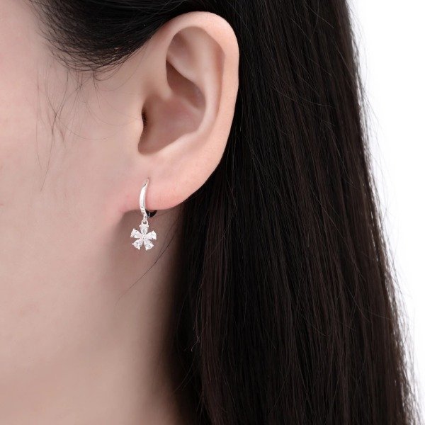 Producto - Argollas Flor Rare 10 Milímetros