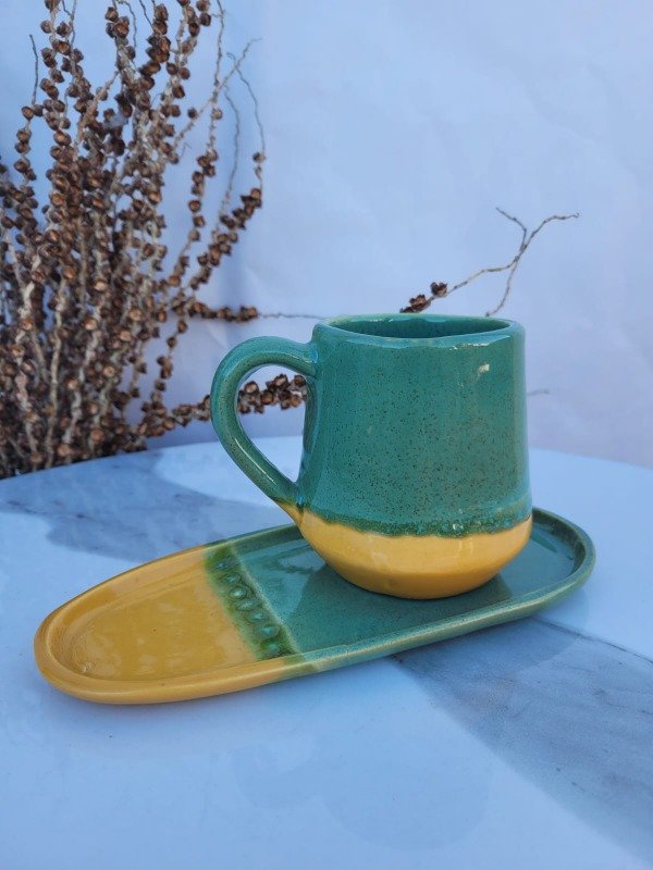 Producto - Taza con bandeja de cerámica