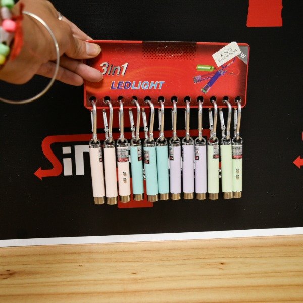 Producto - PUNTERO LASER 3EN 1 LED CR-TR