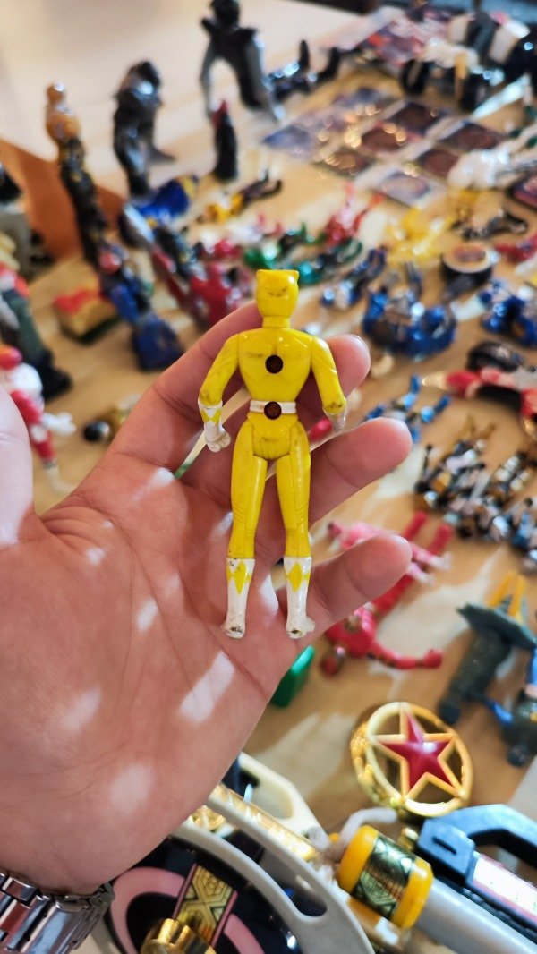 Producto - Yellow Ranger Mighty Morphin  Mc Donalds Power Rangers 1995 Movie - 1
