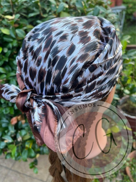 Producto - Pañuelo Sedificado Animal Print marrón oscuro CHICO