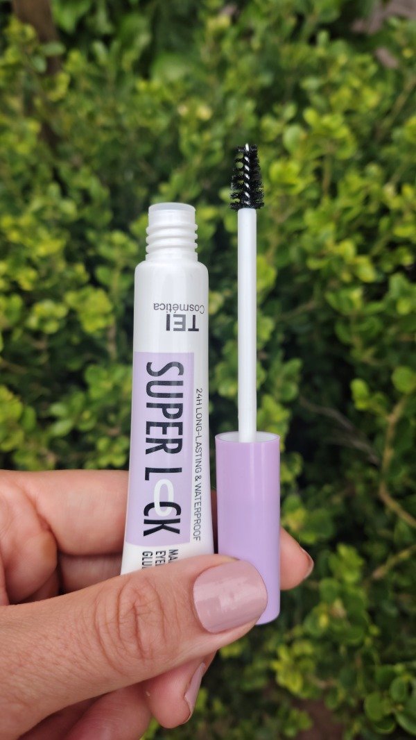 Producto - Gel para cejas efecto laminado-TEI - 1
