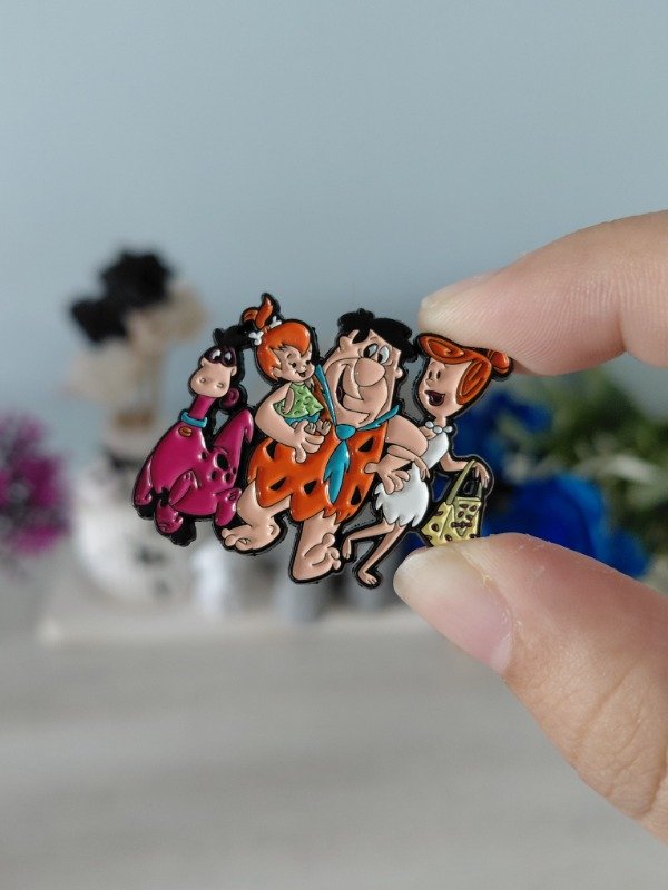 Producto - Pin metalizado - Los Picapiedras #0155