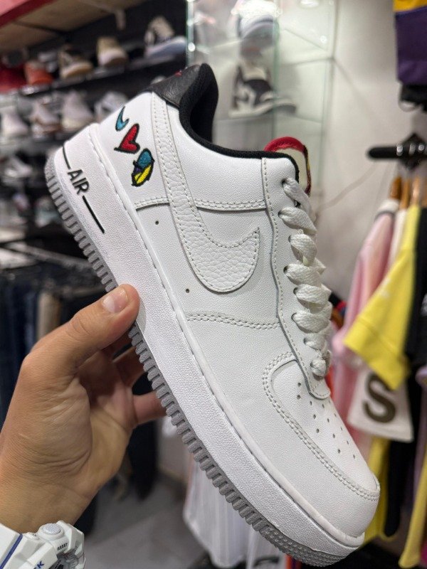 Producto - AIR FORCE SWOOSH