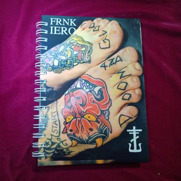 Producto - CUADERNO PATAS FRANK