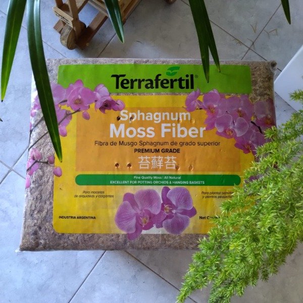 Producto - Musgo sphagnum en hebras (deshidratado) x 250litros - 2