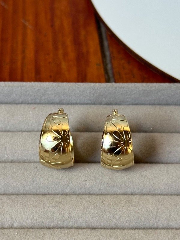 Producto - Argolla Cubana Labrada gold