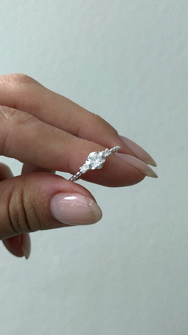 Producto - Anillo Miss cubic volad liso y punt P925 - 0