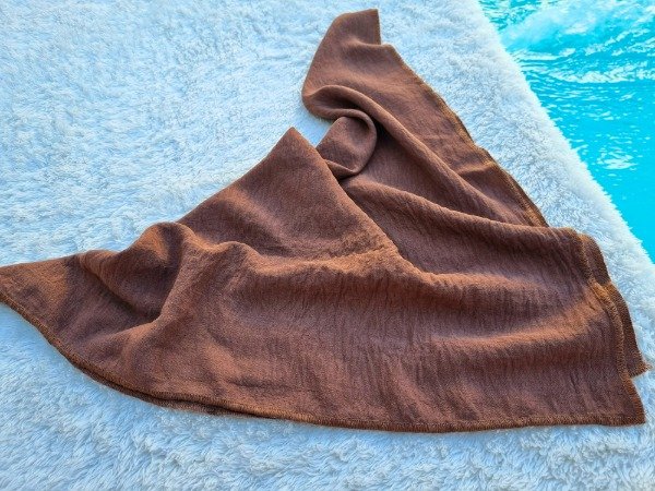Producto - PAÑUELO LISO CEY 50X50 CM CHOCOLATE