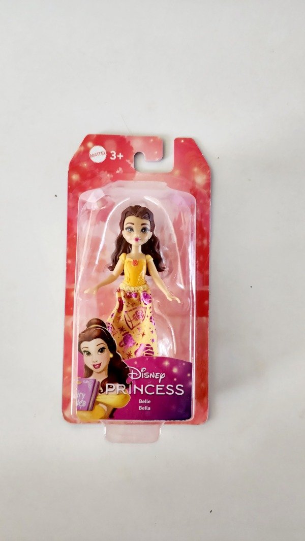 Producto - Princesa  bella de mattel 12 cm