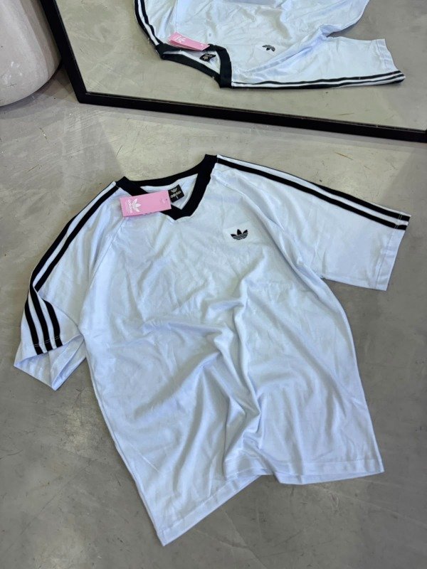Producto - REMERON RETRO OVER ESCOTE EN V DM - 12