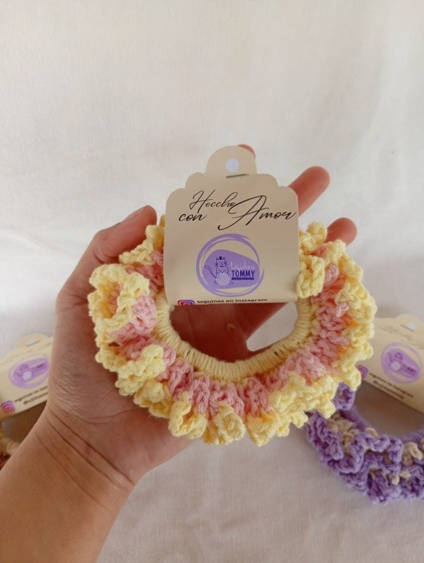 Producto - Pack De 3 Scrunchies A Crochet Artesanales - 4