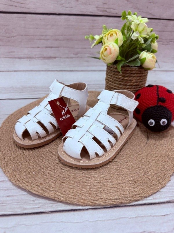 Producto - Franciscana Andy blanca cerrada