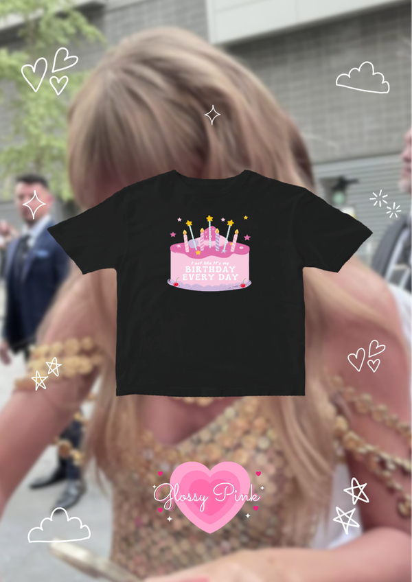 Baby tee negra birthday every day - dtf